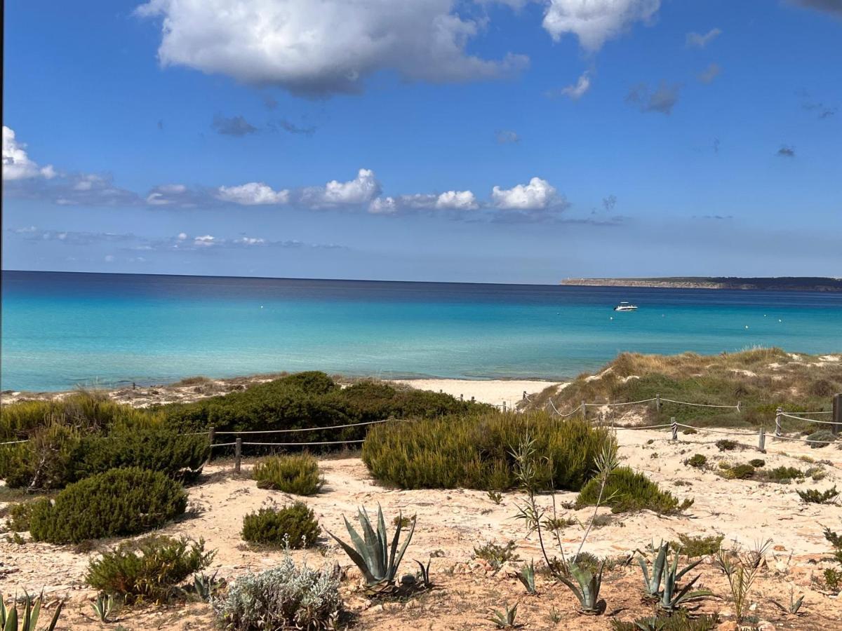 Villa Arenas Del Mar Formentera Es Arenals Exterior foto