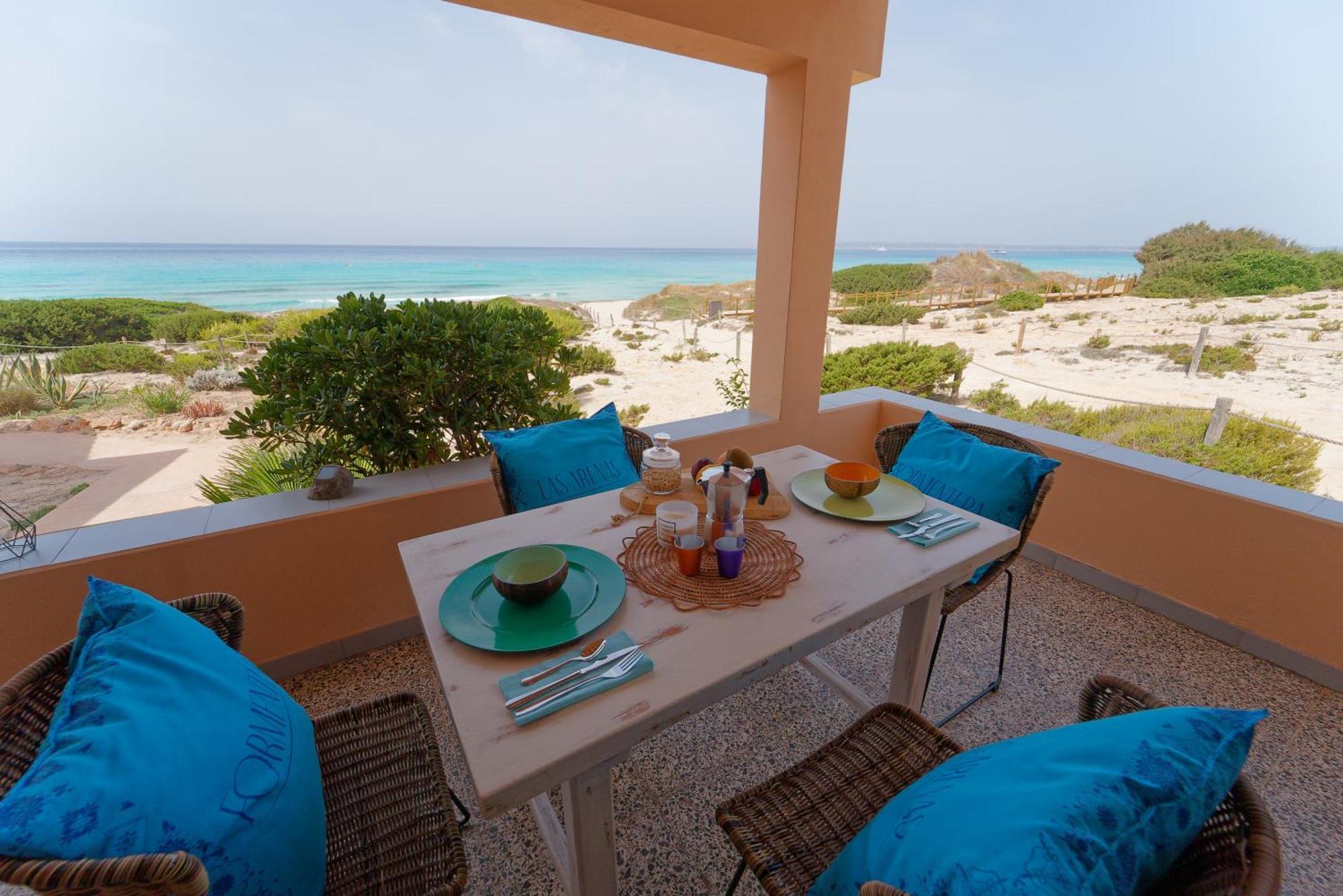 Villa Arenas Del Mar Formentera Es Arenals Exterior foto